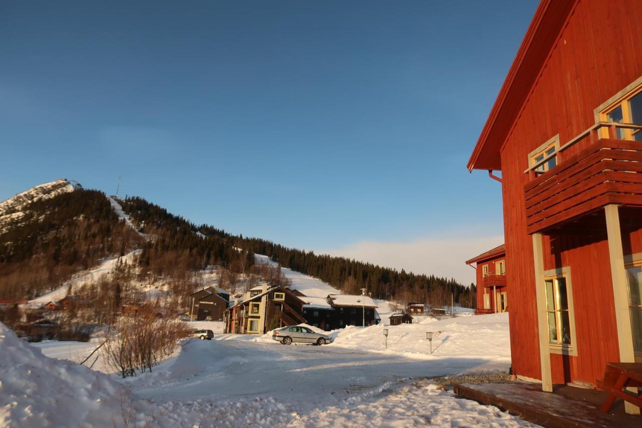 Funaesdalsporten Roeda Husen Funaesdalen 외부 사진